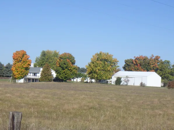 8314 Adamson Lake Rd, Kaleva, MI 49645