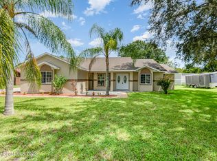 4390 London Town Rd, Titusville, FL 32796