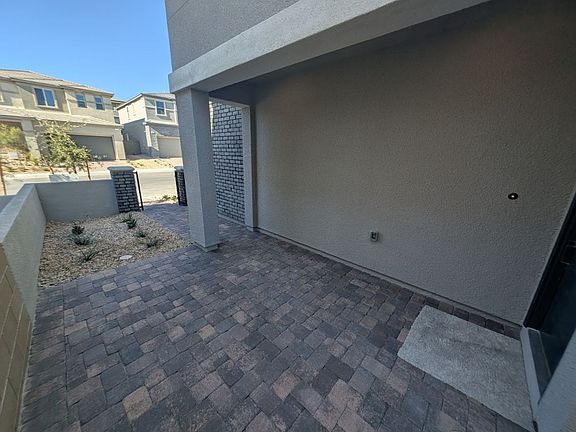 2nd image of 544 Clover Bar Ln