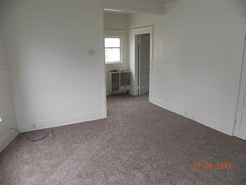 3rd image of 1123 30th St