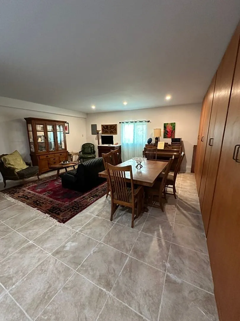 Large Furnished in-law- Fire Mountain — Photo 4
