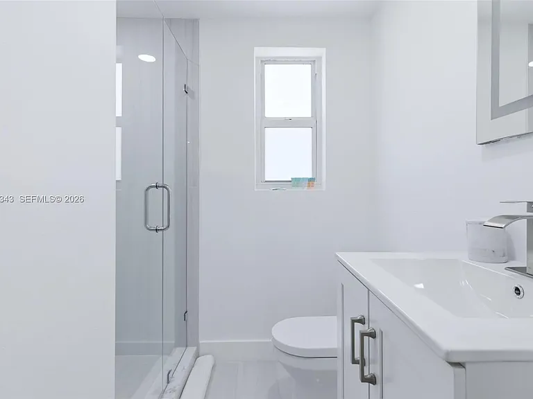 1510 S Treasure Dr — Photo 22