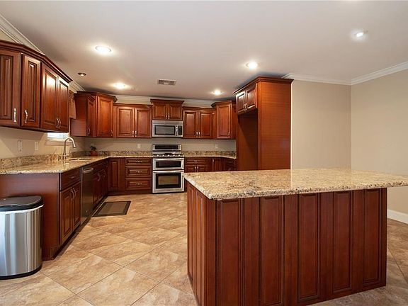 5th image of 2512 Cartier Dr