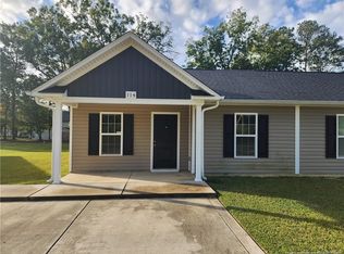 114 E 7th Ave, Raeford, NC 28376