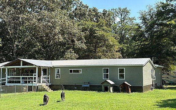 4th image of 6111 Farris Rd