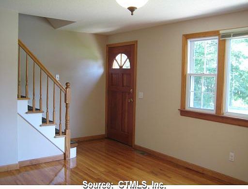 4th image of 4 Williams Rd