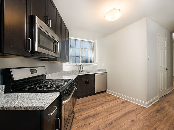 3rd image of 2967 W School House Ln #C1002a