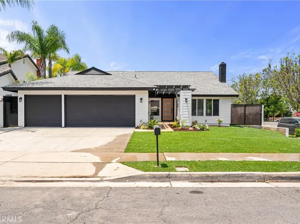146 N Quail Ln, Orange, CA 92869