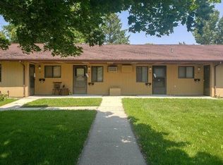 406 Sadie St #17, Laurens, IA 50554