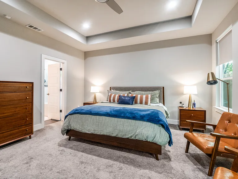 2123 Ramsey Ave — Photo 15