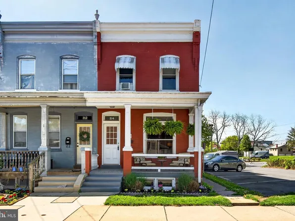 214 Duke St, Ephrata, PA 17522