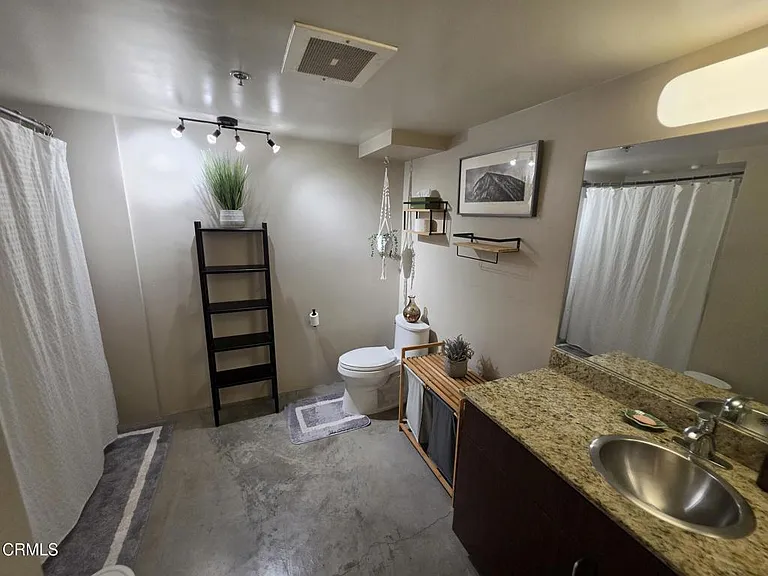 200 N San Fernando Rd #108 — Photo 27
