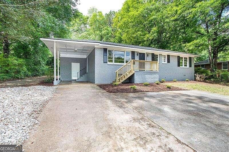 1st image of 105 Mountain View Dr