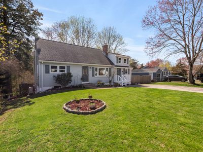 30 Pond Drive, North Stonington, CT, 06359