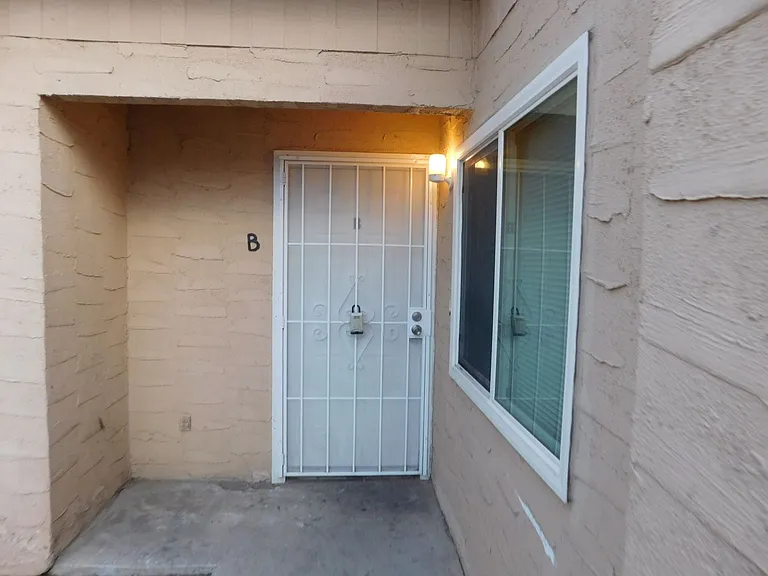 5228 Greene Ln — Photo 4