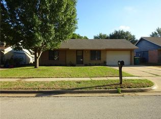 1214 Palisades Dr, Lewisville, TX 75067