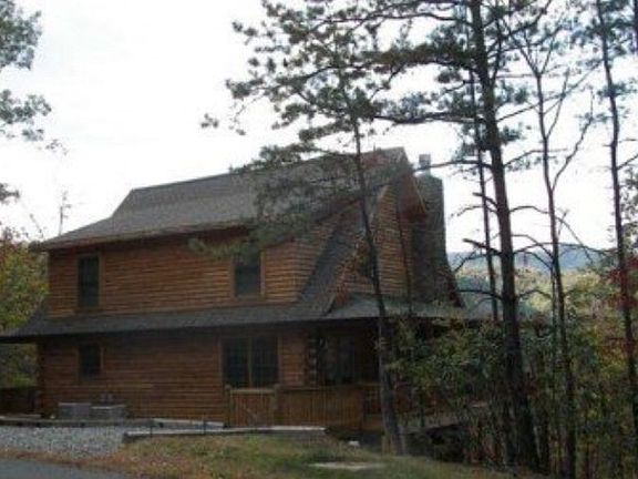 2nd image of 3110 Powder Horn Mountain Rd