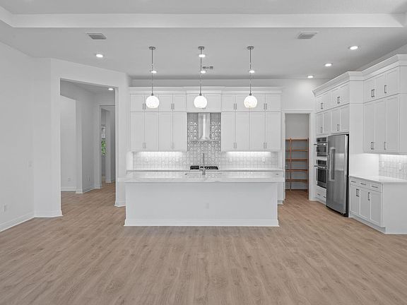 2nd image of 5385 Hutchinson Way