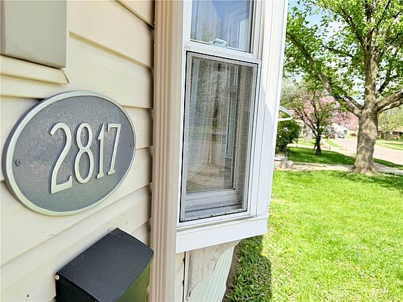3rd image of 2817 Gaylord Ave