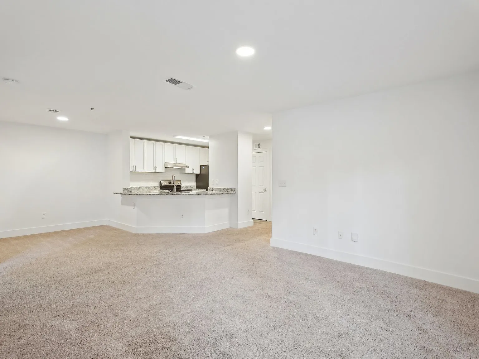 Wesley Hampstead Apartments at Douglasville — Photo 4