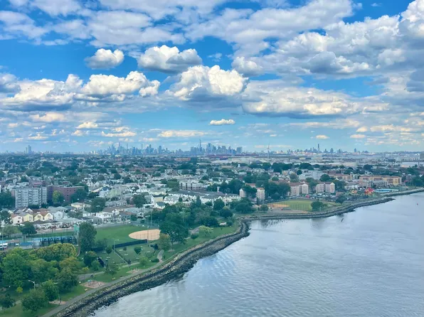 57 Isabella Avenue image 14 of 14