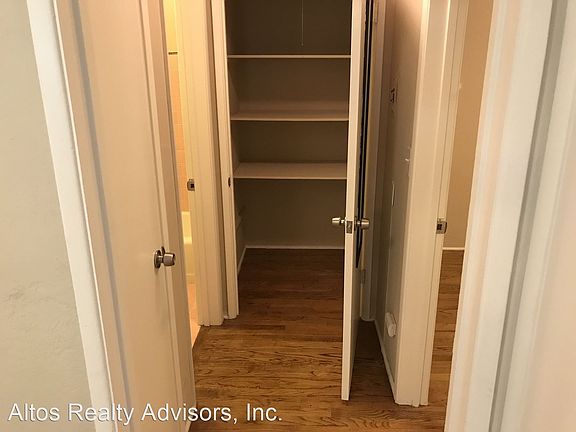 5th image of 1896 Market St APT 3