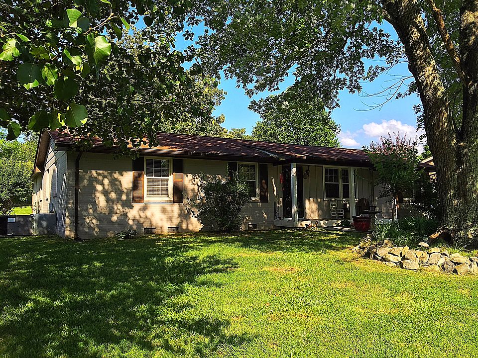 1st image of 200 Carmack Dr