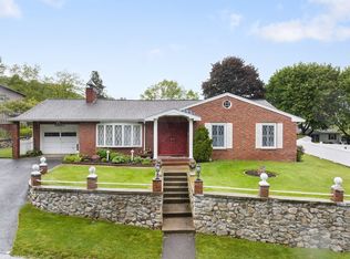 39 Longview St, Haverhill, MA 01830