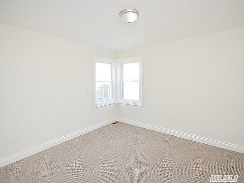 5th image of 196 Dogwood Ave