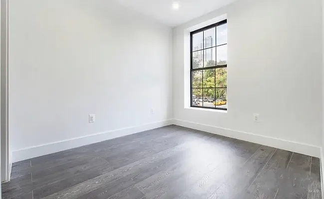 Rented by Michal Kuras, LREB | media 10