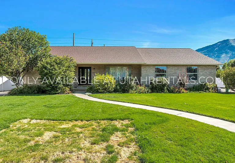 1352 N 1000 W #BASEMENT — Photo 3