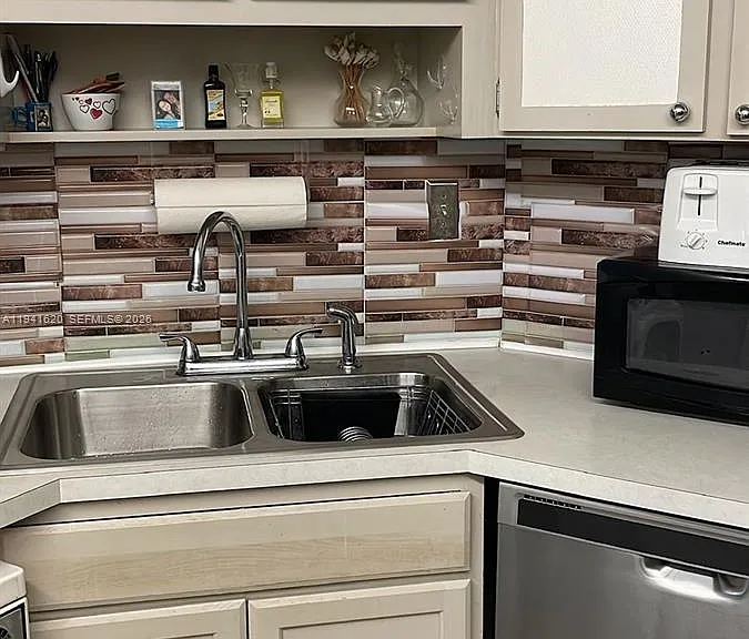 4020 Galt Ocean Dr #1407 — Photo 4