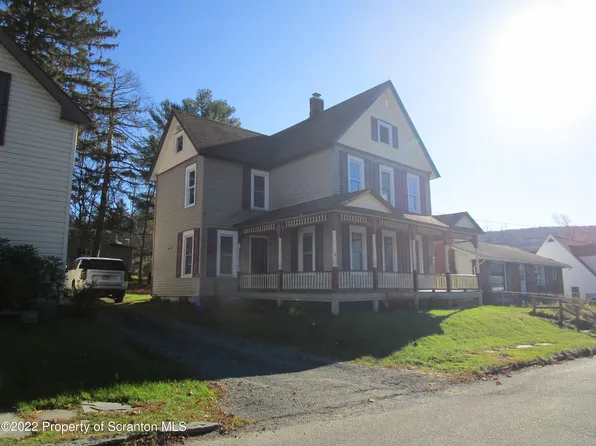 68 Elm St, Susquehanna, PA 18847