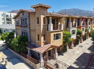 10121 W Amber Ct, Tujunga, CA 91042