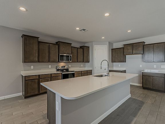 5th image of 18766 N Salerno Dr