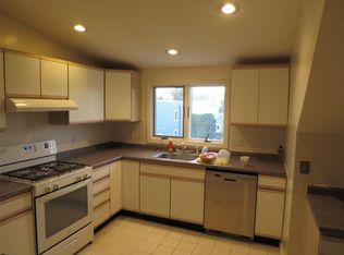 272 Main St, Medford, MA 02155