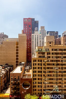 Rented by Mirador Real Estate | media 19