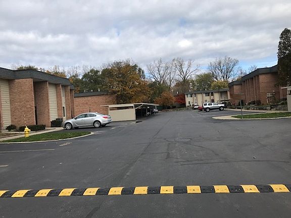 4th image of 4159 W Saxony Dr SE