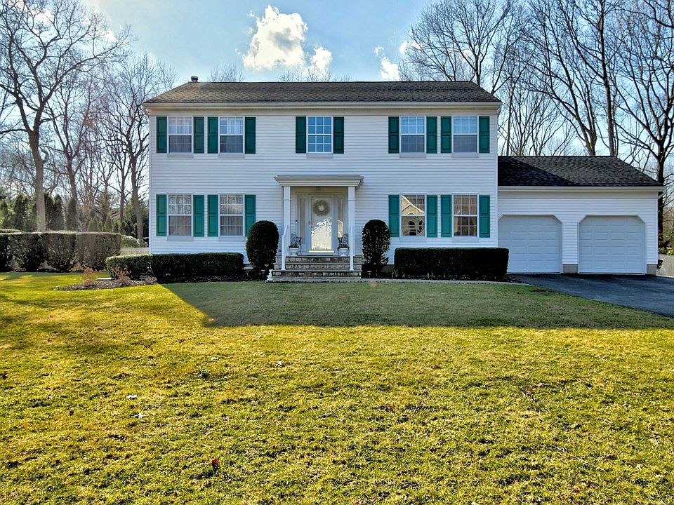 1st image of 122 Barraud Dr