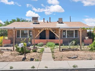 1009 Wilmoore Dr SE, Albuquerque, NM 87106