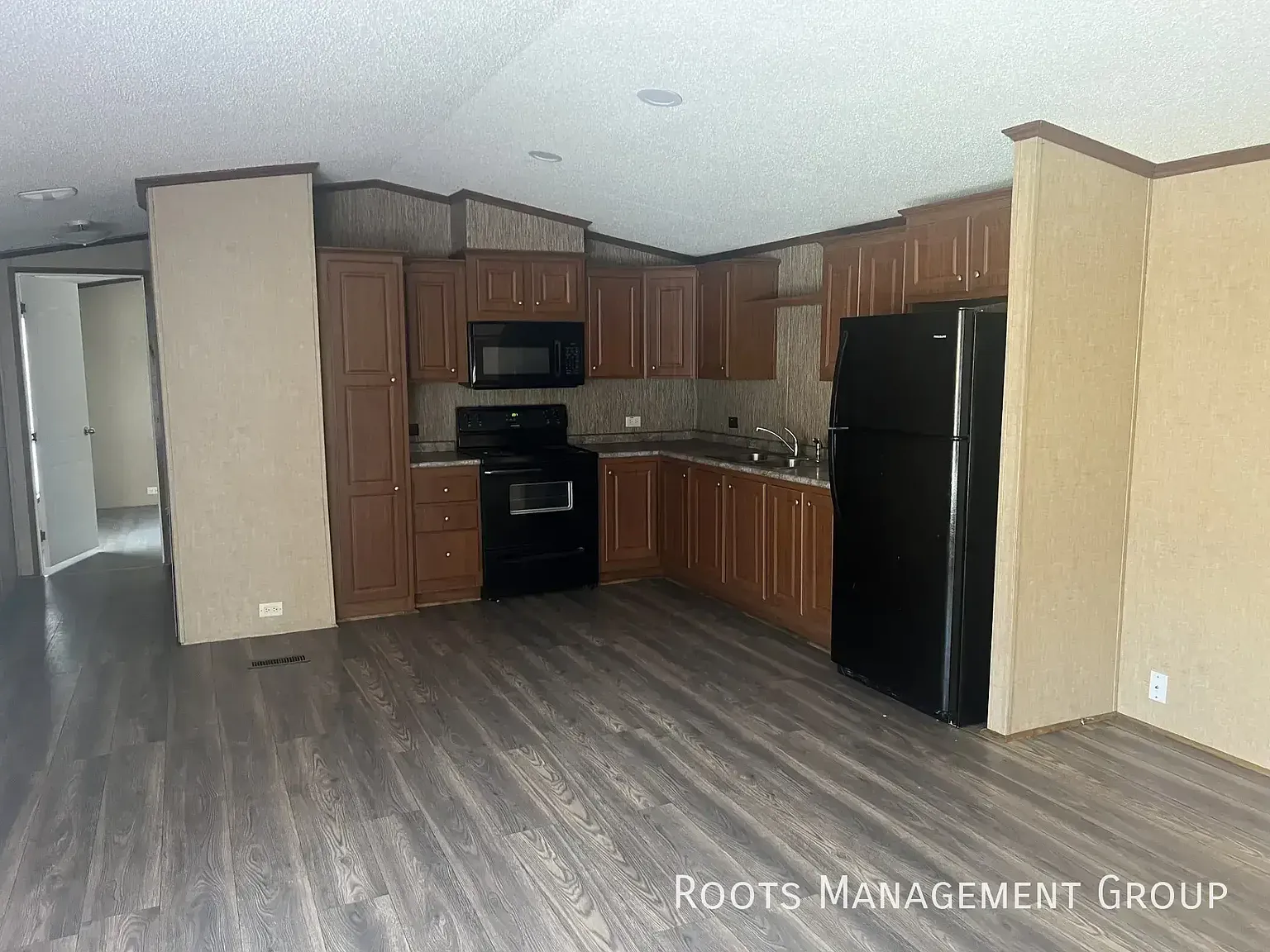 3 Bed 2 Bath Home Available for Lease at Shady Acres MH & RV Resort - Apply Now! — Photo 3