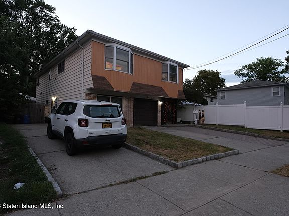 3rd image of 612 Arlene St