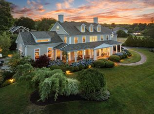 35 Old Shipyard Ln, Hanover, MA 02339