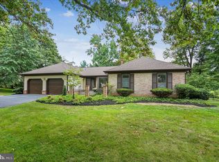 9200 Pavonia Ct, Rockville, MD 20854
