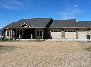 714 N Main St, Stuart, NE 68780