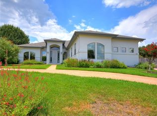 541 Peterson Ln, Austin, TX 78734