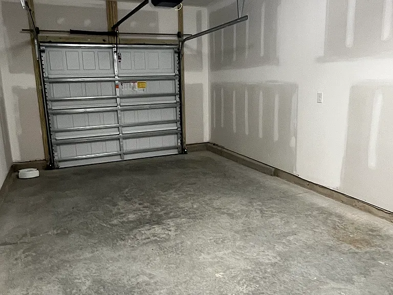 5049 Northstar Dr — Photo 25