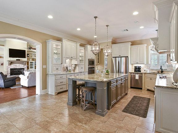 4th image of 138 Grandview Terrace Dr