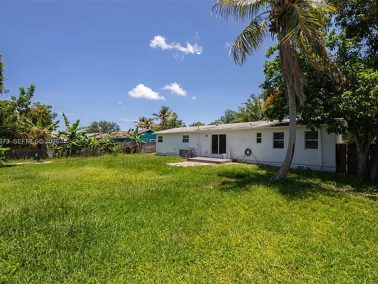 3327 Sapphire Rd — Photo 33