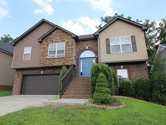 2nd image of 1696 Apache Way